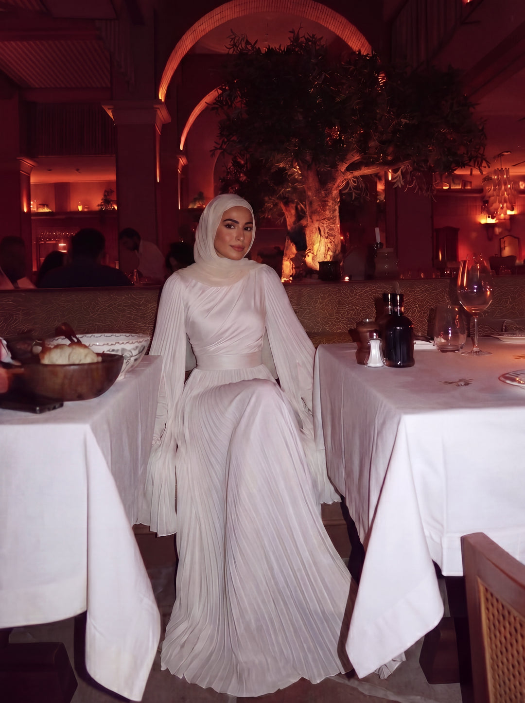 Saffira - White customer photo 1