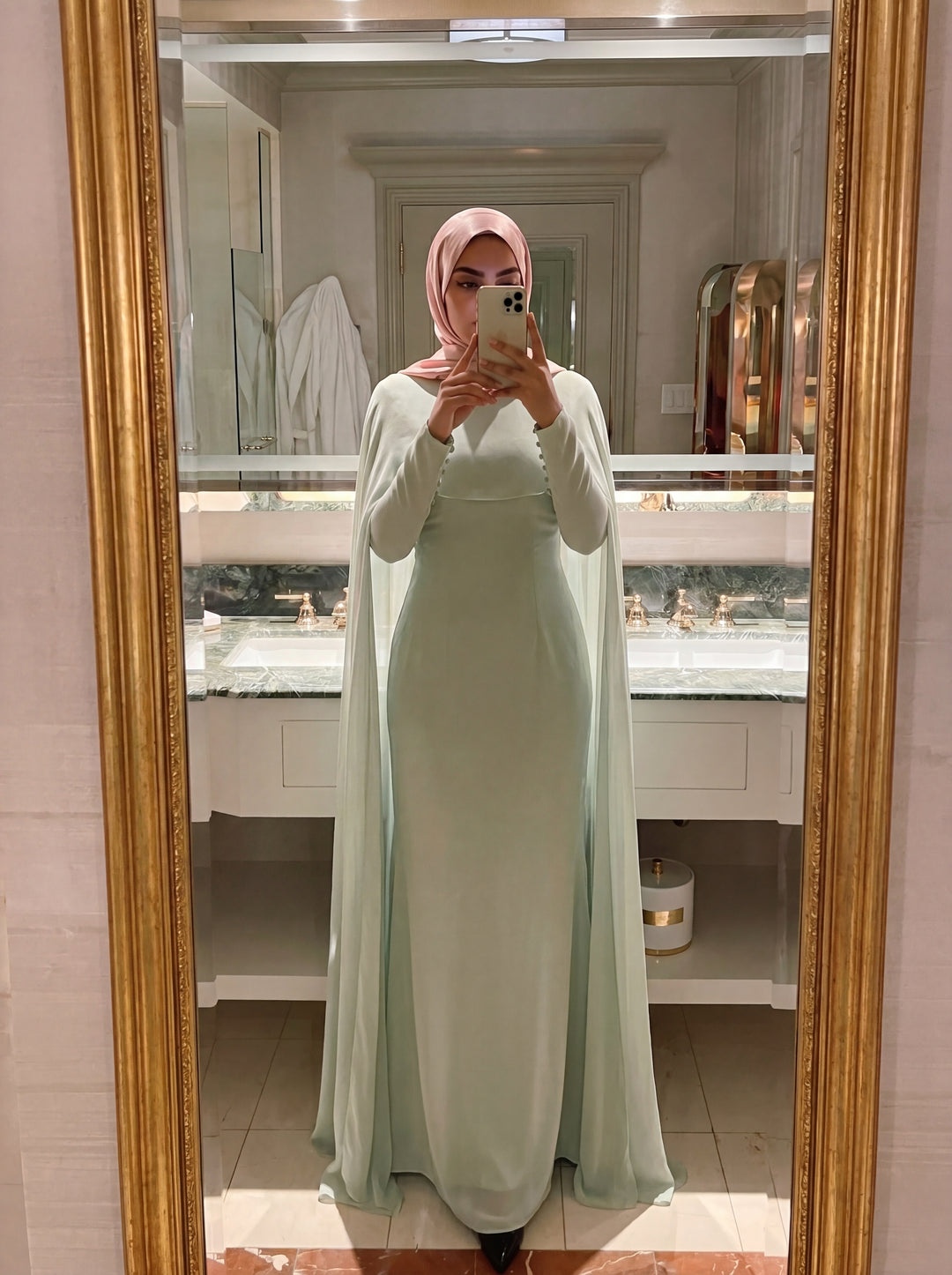 Yasmine - Mint customer photo 2