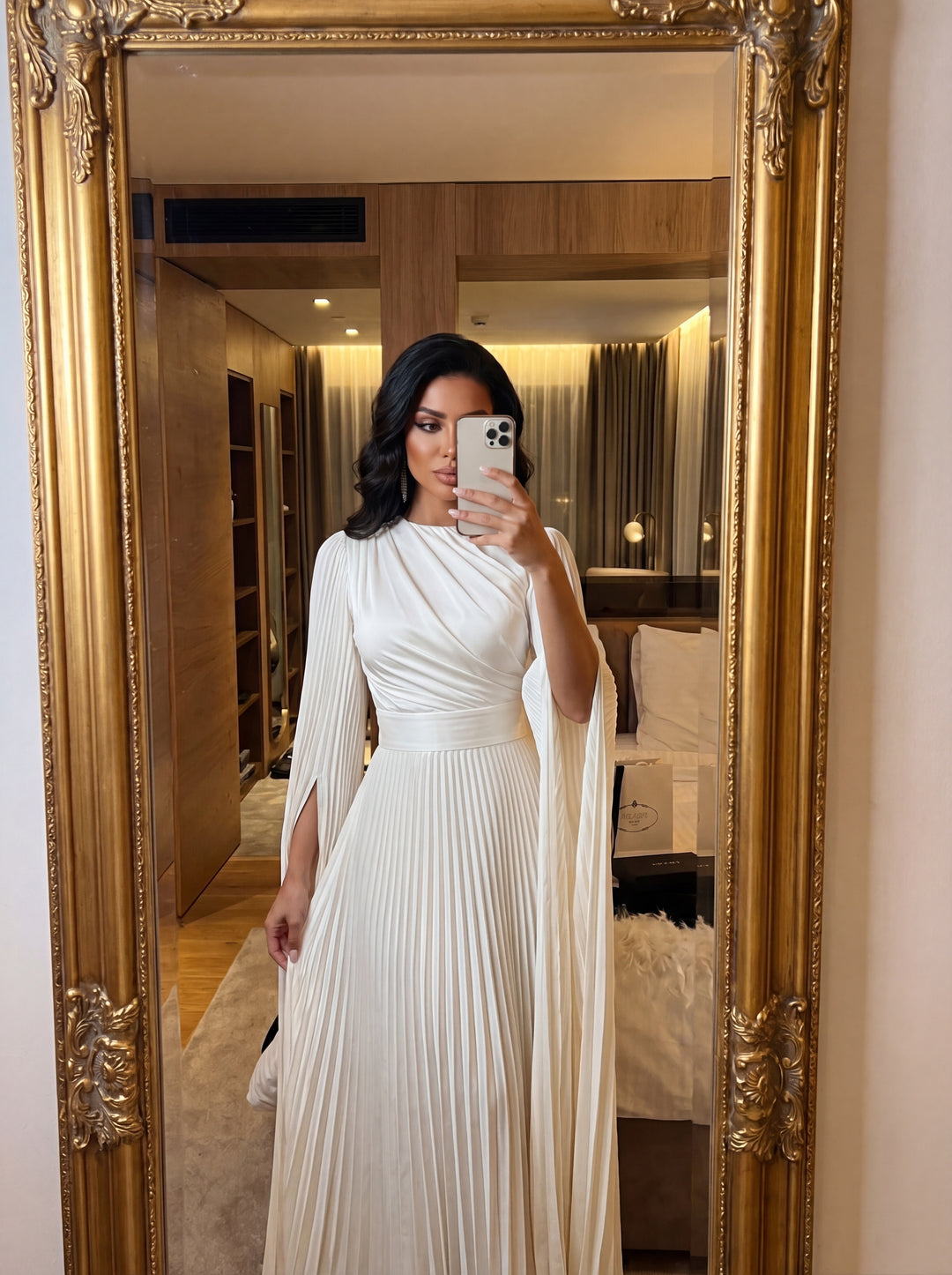 Saffira - White customer photo 2
