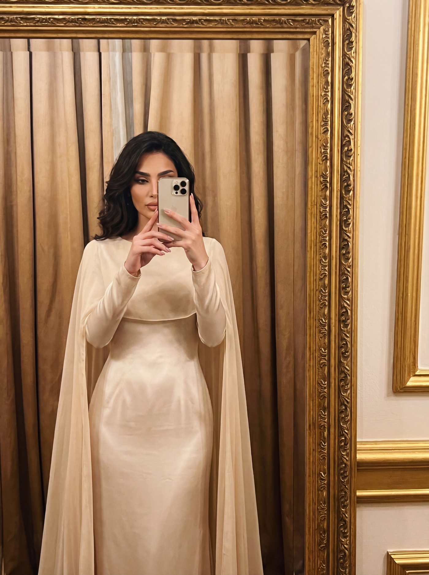 Yasmine - Beige customer photo 1