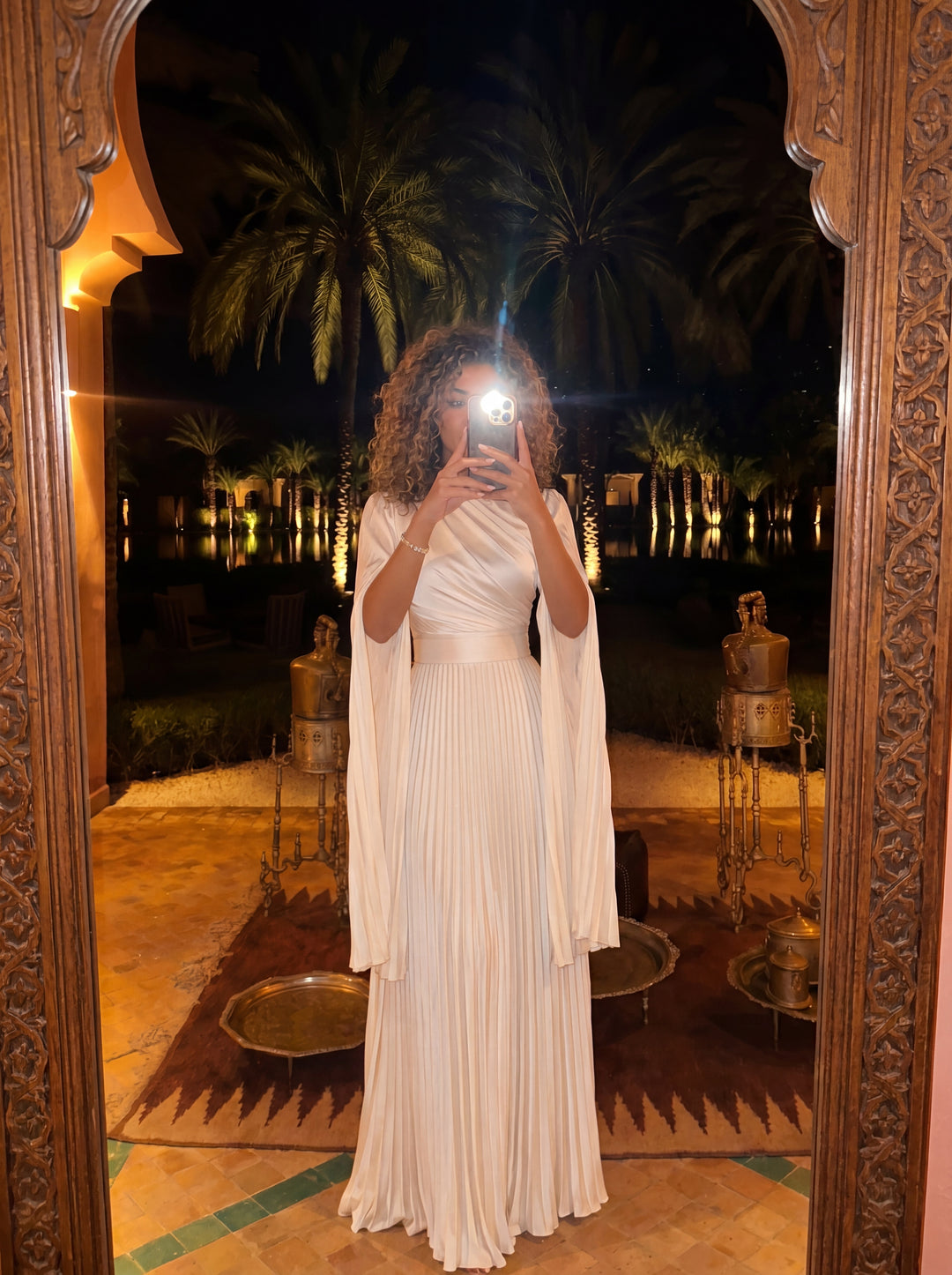 Saffira - White customer photo 1