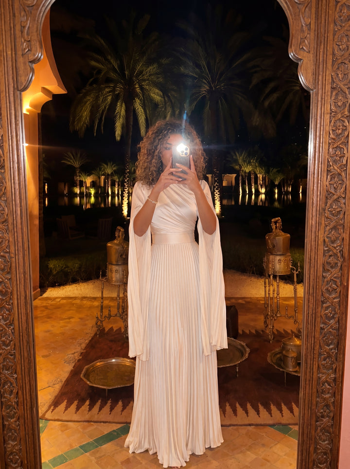 Saffira - White — customer photo