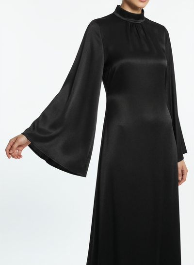 Velvet Elegance Abaya Dress