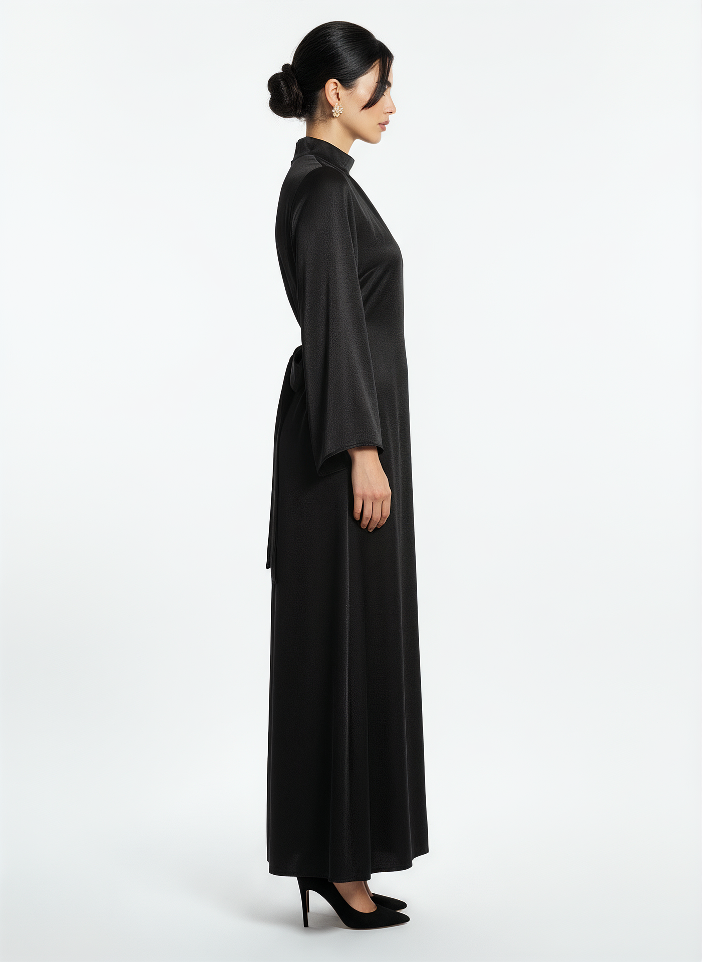 Velvet Elegance Abaya Dress