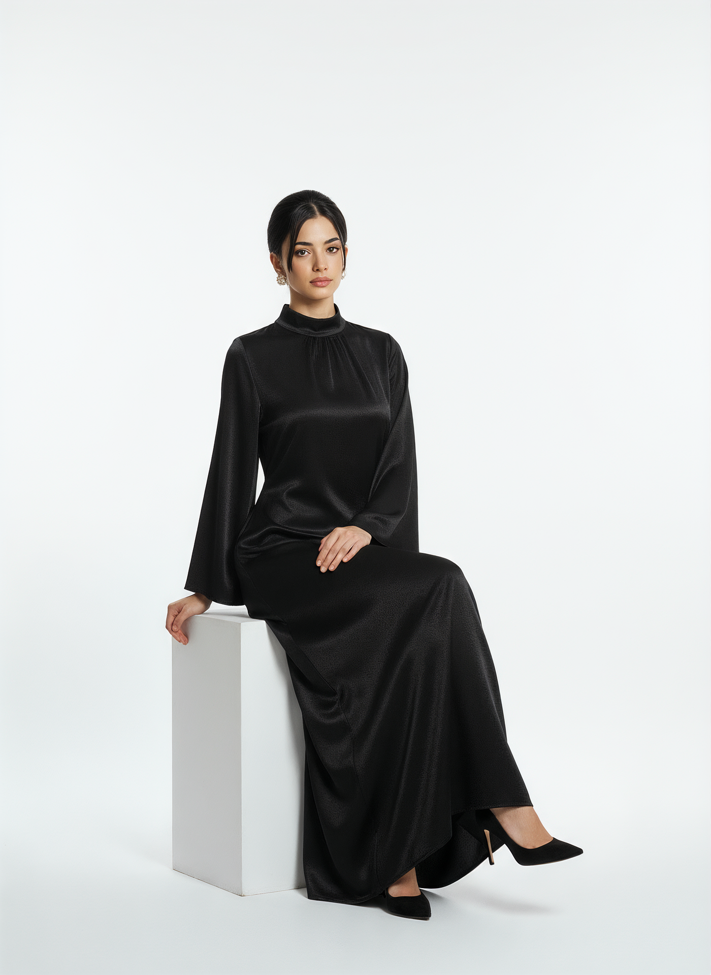 Velvet Elegance Abaya Dress