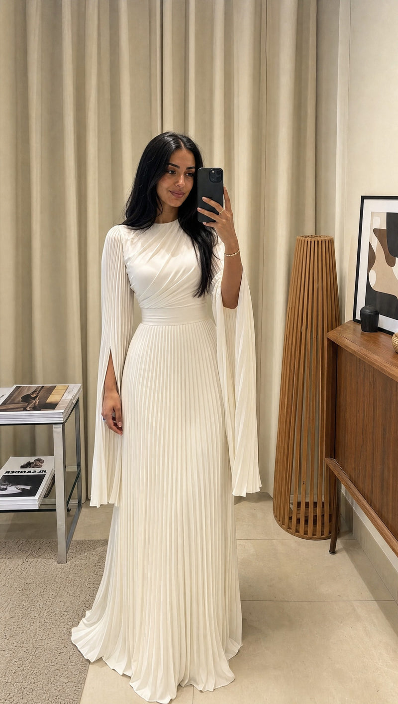 Pleated White — nonhijab front